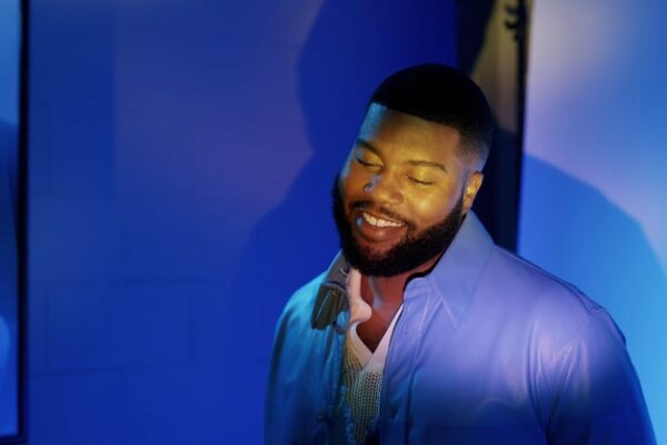 Khalid Reveals He’s Gay A Groundbreaking Moment for the Music Industry in 2024 Khalid Reveals He’s Gay A Groundbreaking Moment for the Music Industry in 2024